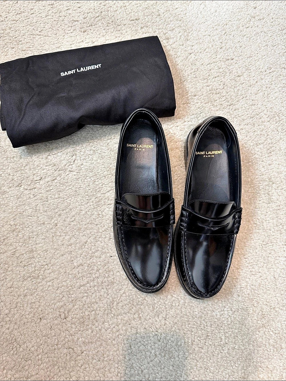 Women’s Saint Laurent Le Loafer Supple in Shiny Leather Black Loafers